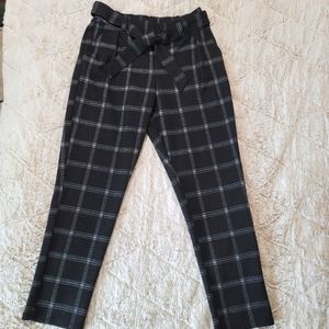 Abercrombie Kids Pants, Size 11-12, Black w/ White/Grey stripe